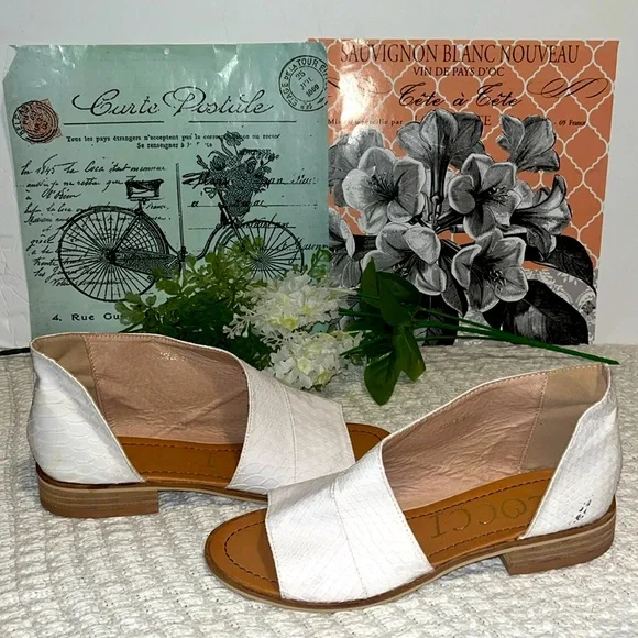 CCOCCI Adele white leather beautiful flats sz 8.5 - Picture 7 of 10